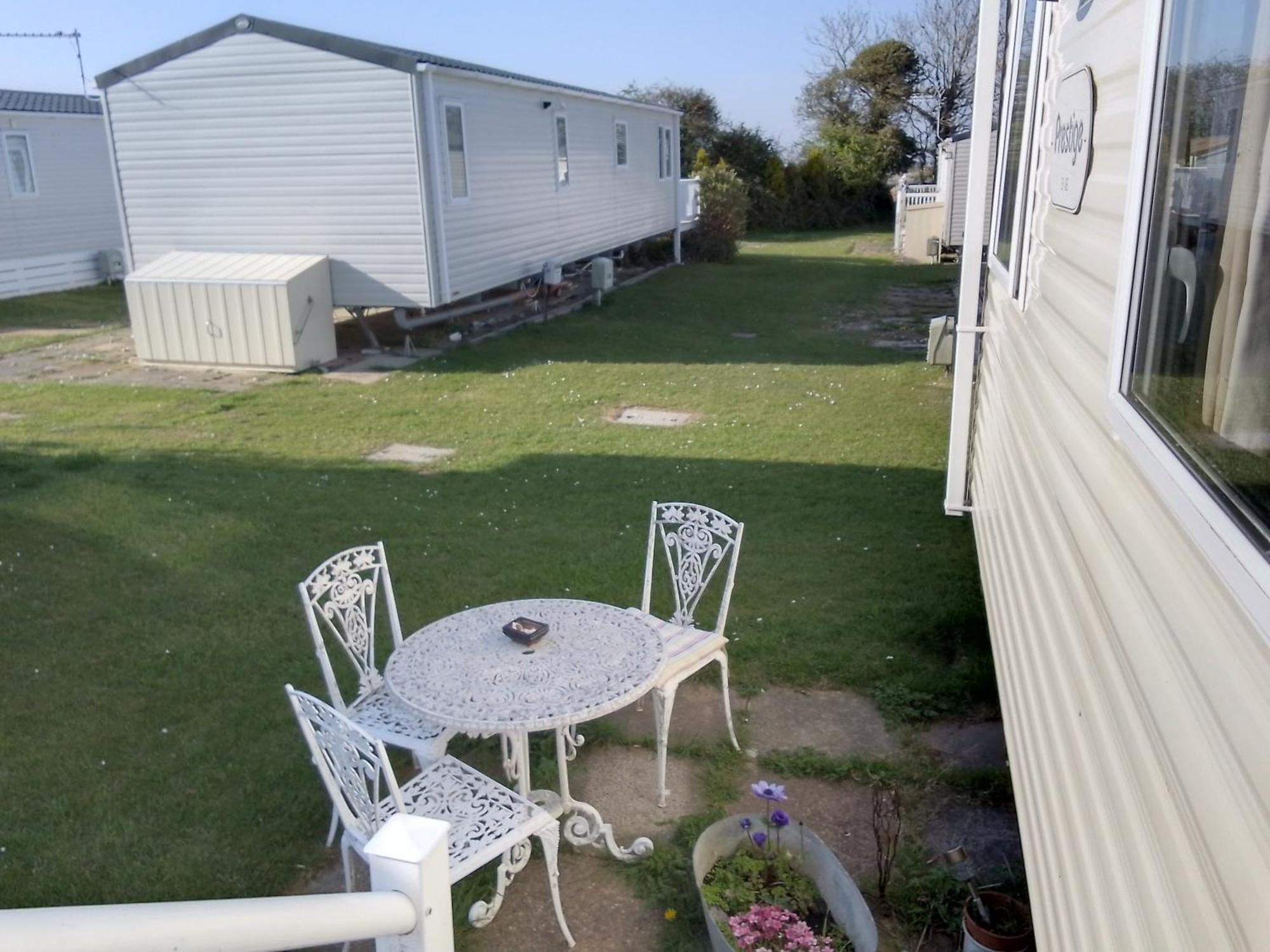 Private Caravan Situated At Parkdean Holiday Resort St Margaret'S At Cliffe Number 18 المظهر الخارجي الصورة